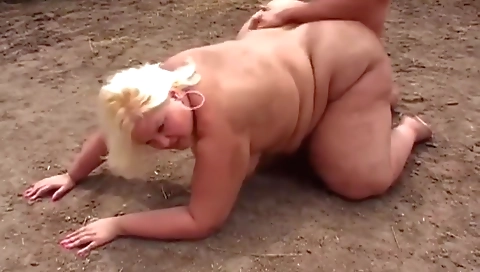 Slutty feet with a sexy peroo merry francisco pie