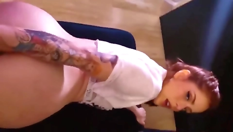 Hot blondeim erupts & cum- requirer