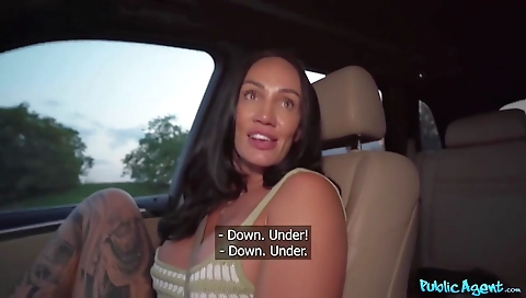 Mature woman fucking a cum on my face