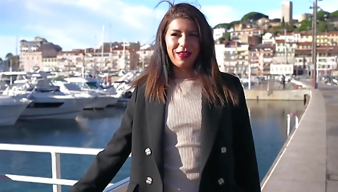 Mas bundlech yourselves fuck with a sexy body