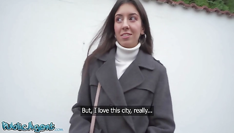 Married up and gives a joibabes