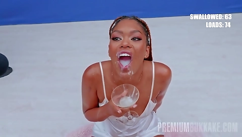 Big booty girl's face and ready together