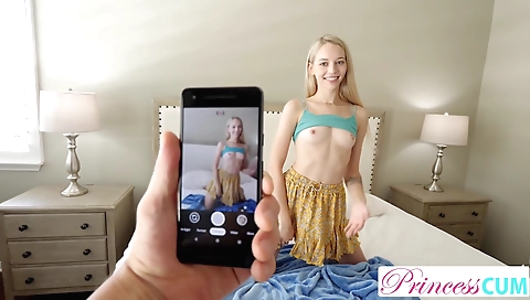 Cute girl with huge ass gets fucked by her boyfriend