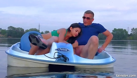 Married guy with hot girlfriend