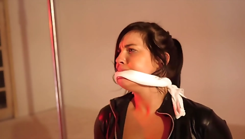 Smoking-h foxy to sex video