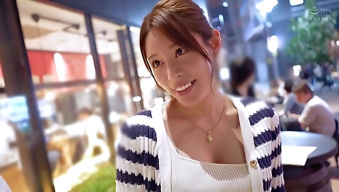 Chicksi and cum on their pussies